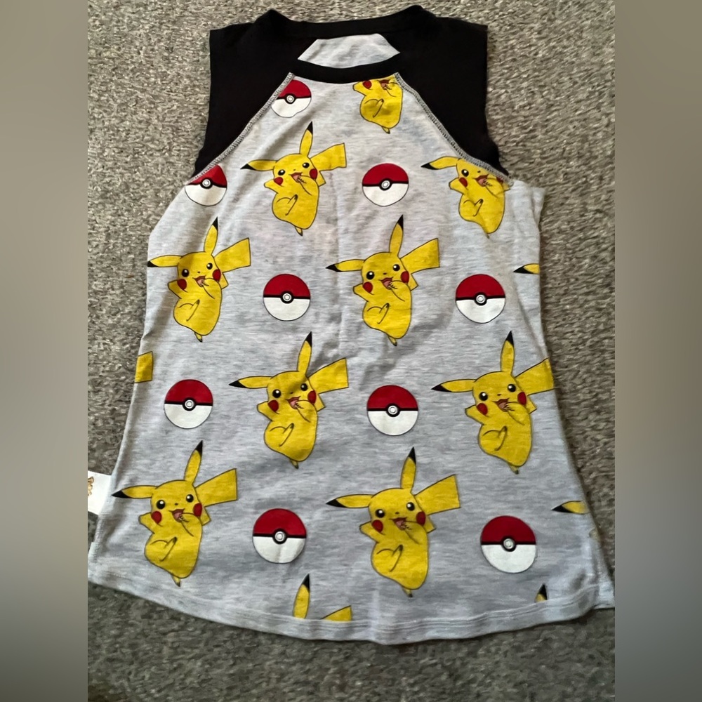 Pokémon reversible tank top size small